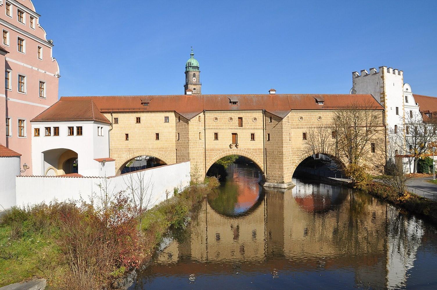 Panoramablick über Amberg – Rathaus, Maschsee und Skyline