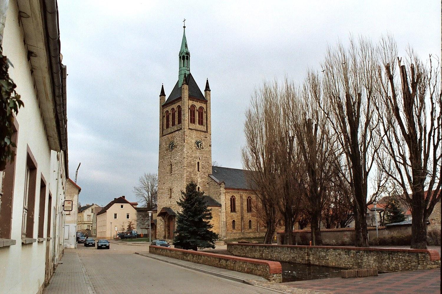 Panoramablick über Bördeland – Rathaus, Maschsee und Skyline