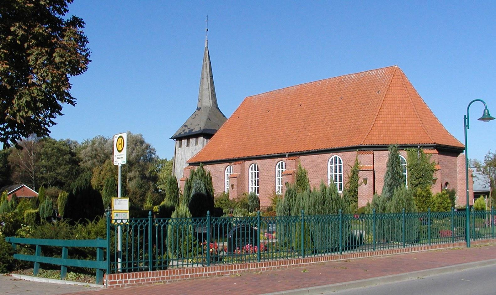 Panoramablick über Bülkau – Rathaus, Maschsee und Skyline