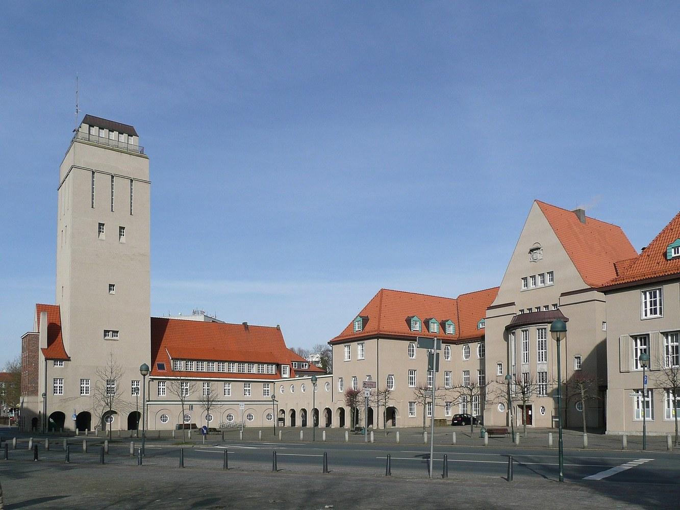 Panoramablick über Delmenhorst – Rathaus und Stadtansicht