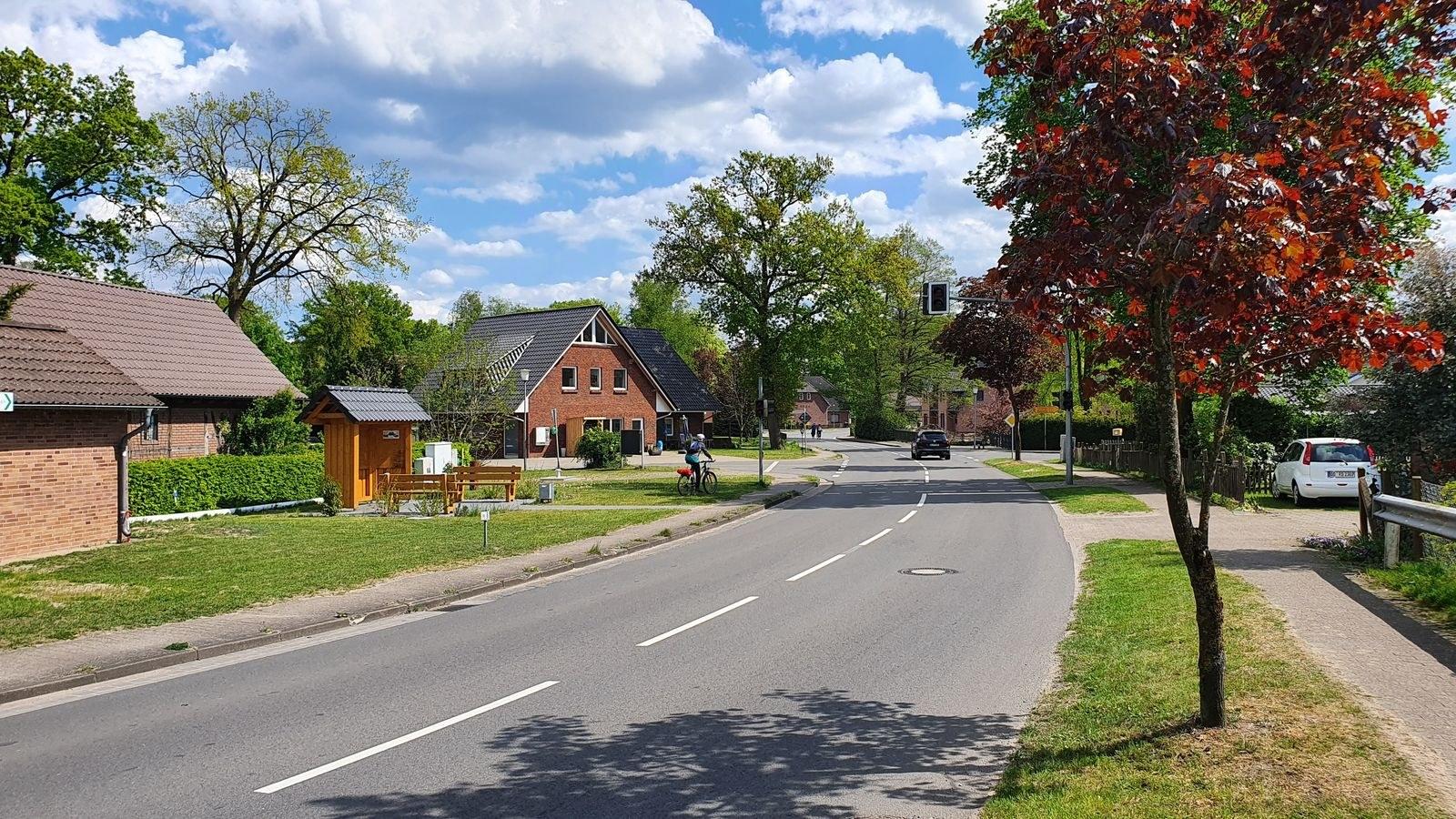 Panoramablick über Dohren – Rathaus und Umgebung