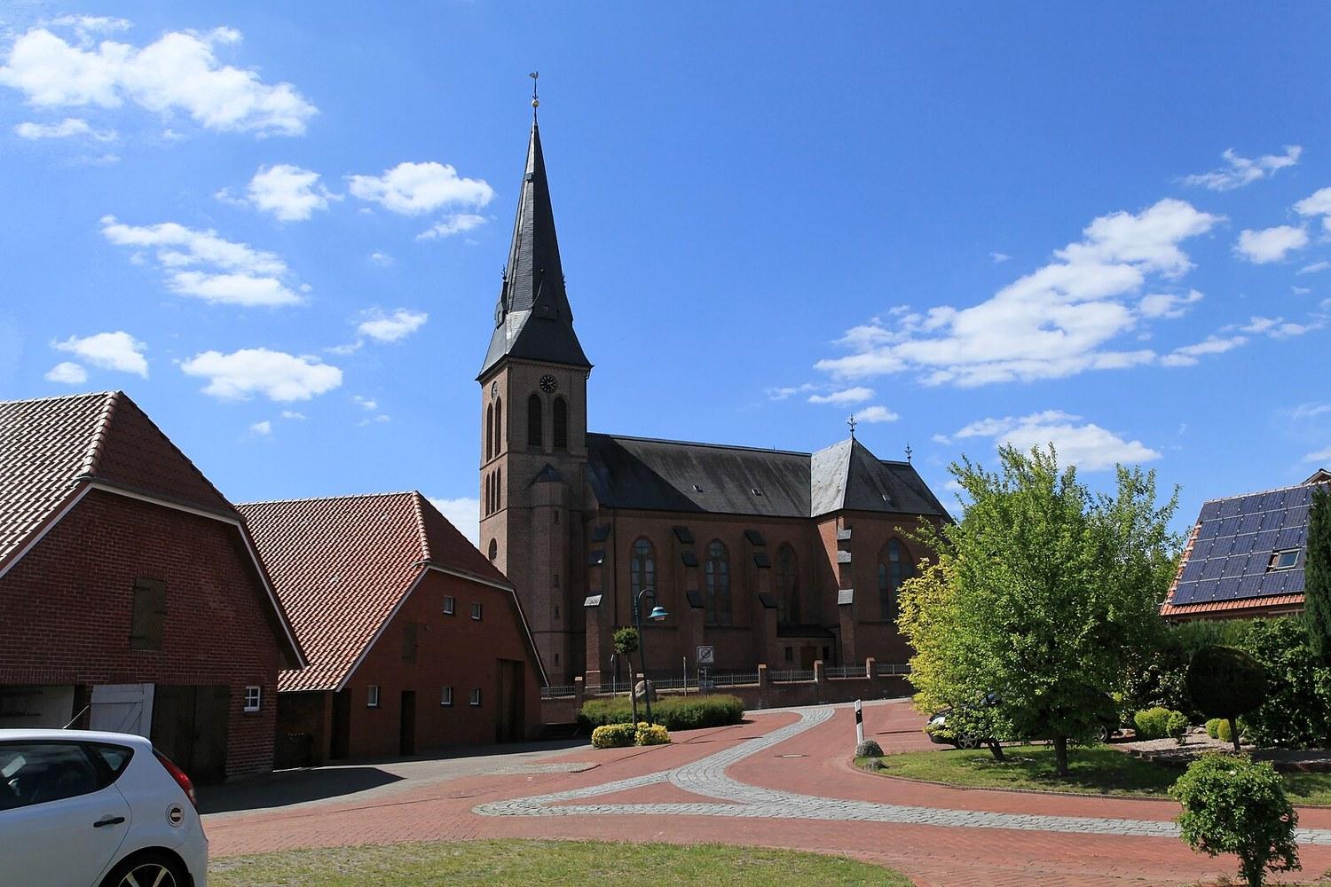 Panoramablick über Esterwegen – Rathaus und Umgebung
