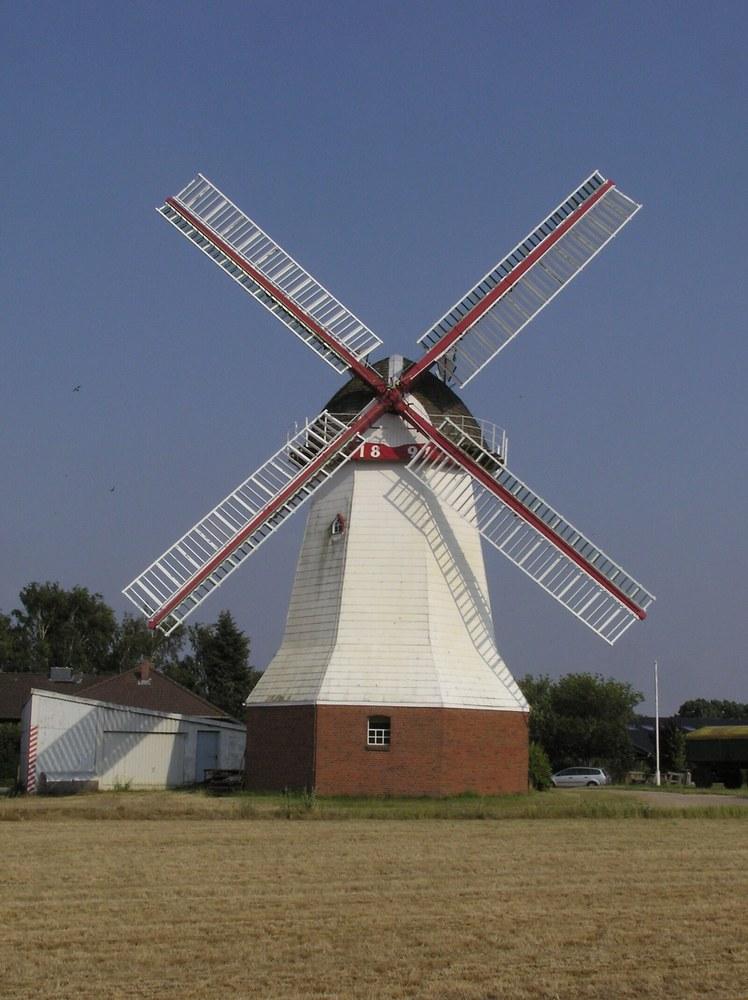 Panoramablick über Eyendorf – Rathaus und Umgebung