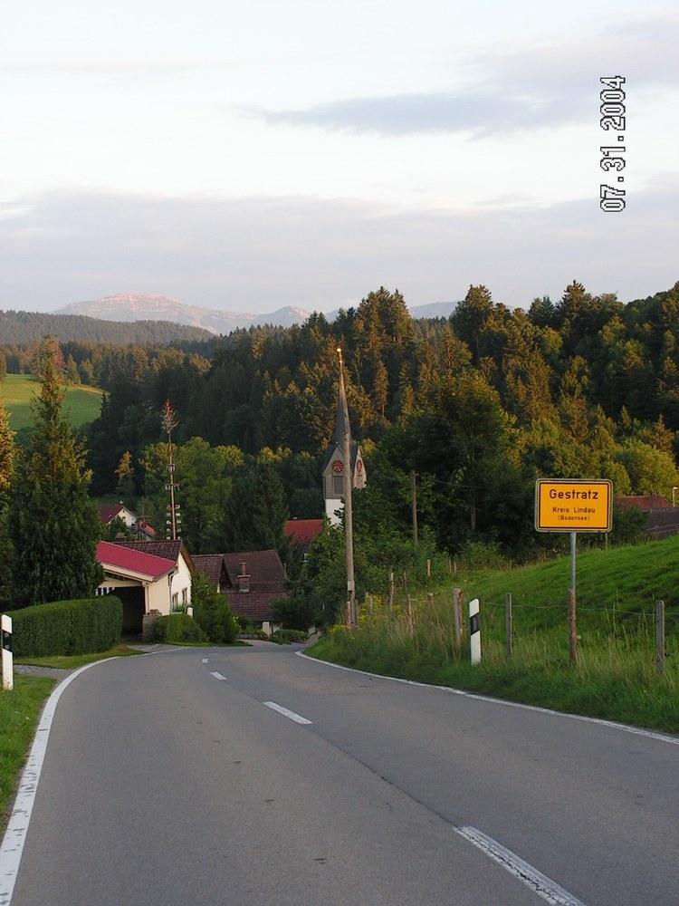 Panoramablick über Gestratz – Rathaus, Maschsee und Skyline