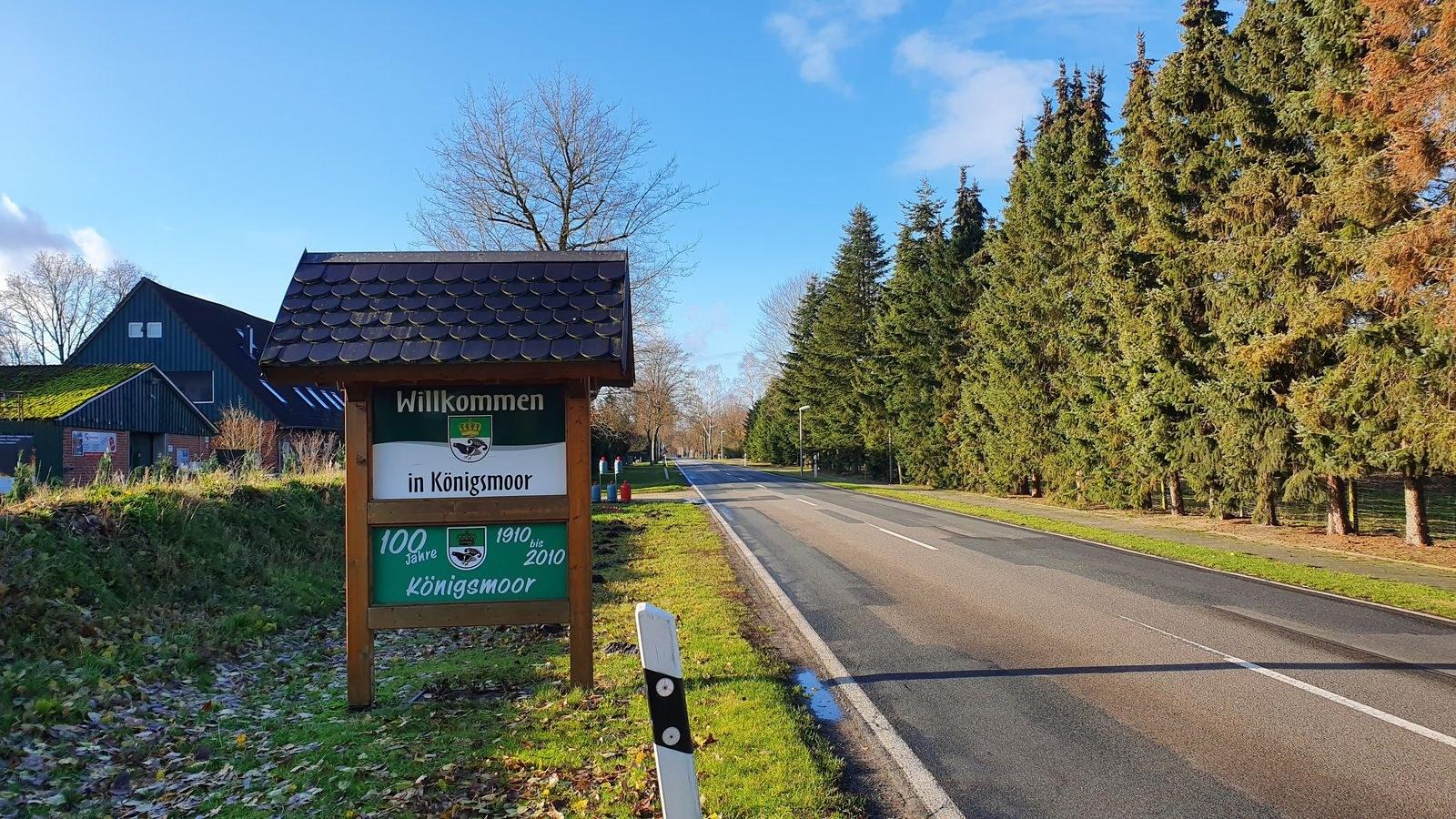 Panoramablick über Königsmoor – Rathaus, Maschsee und Skyline