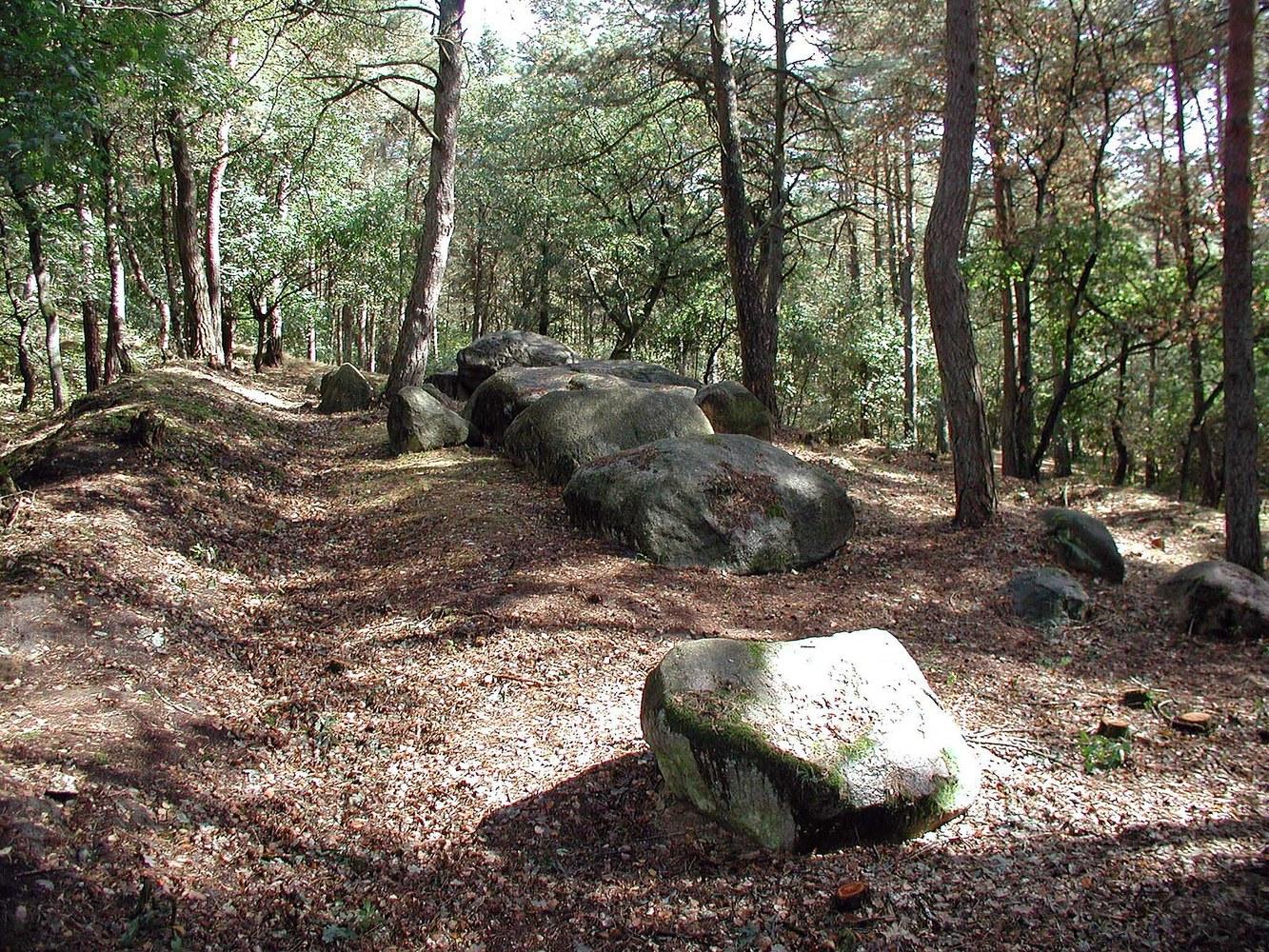 Panoramablick über Lähden – Rathaus, Maschsee und Skyline