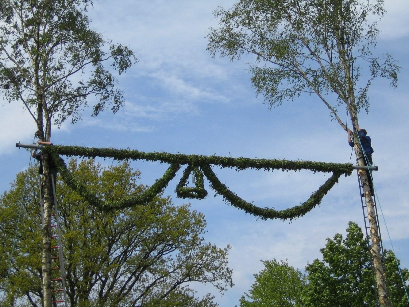 Panoramablick über Mechtersen – Rathaus und Maschsee