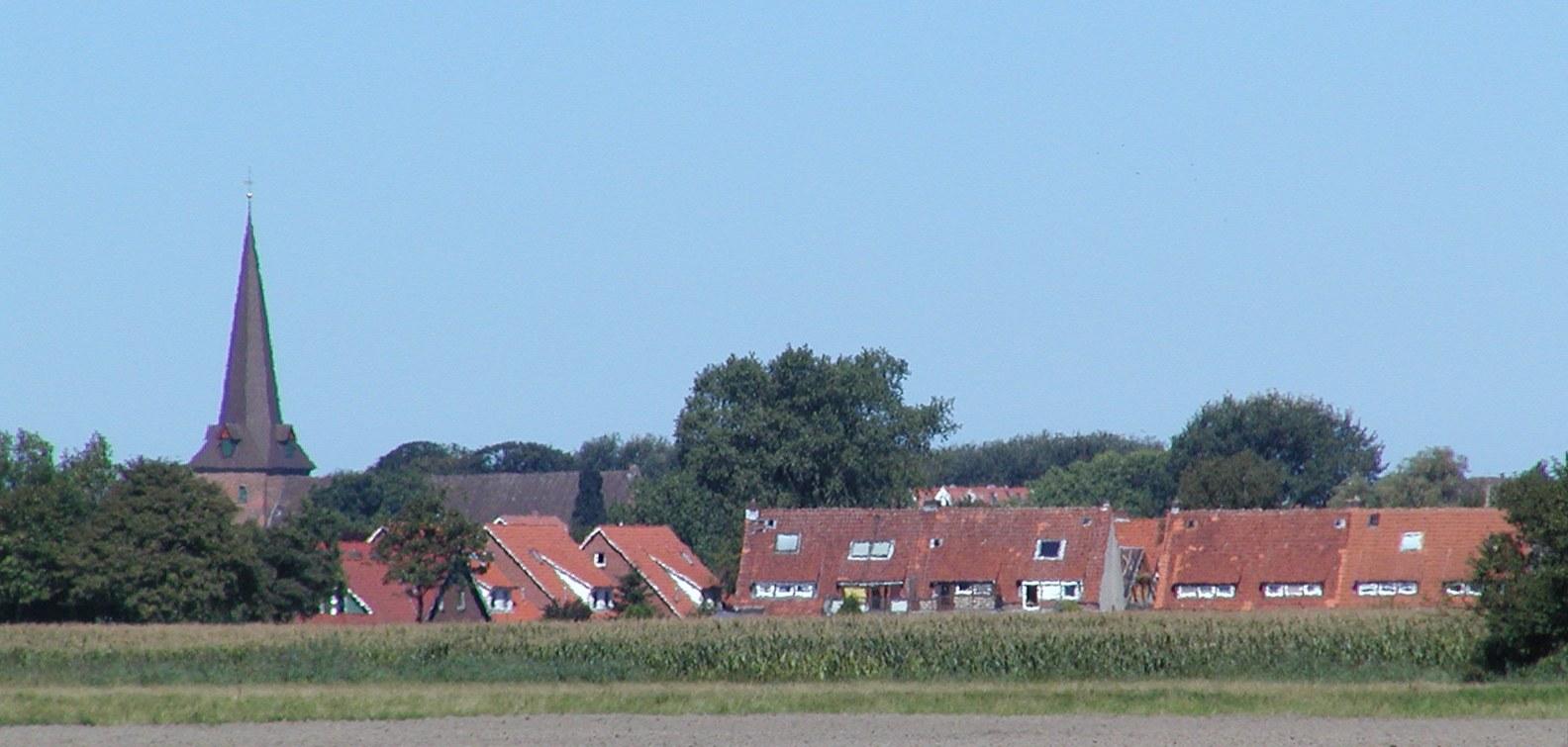 Panoramablick über Otterndorf – Rathaus, Maschsee und Skyline