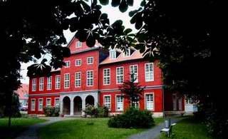 Panoramablick über Sickte – Rathaus, Maschsee und Skyline