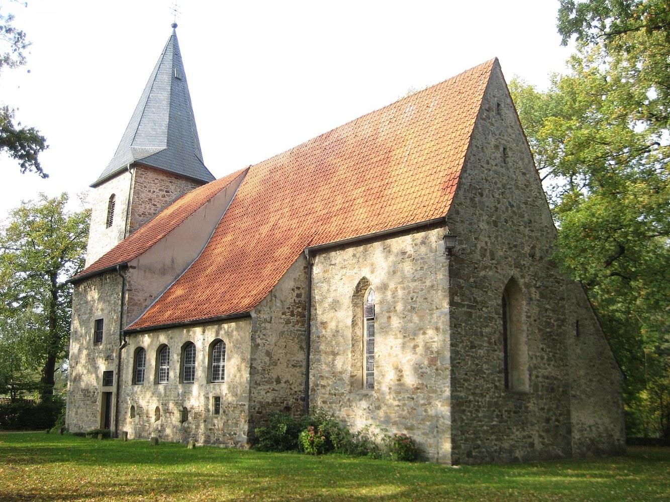 Panoramablick über Wallenhorst – Rathaus, Maschsee und Skyline