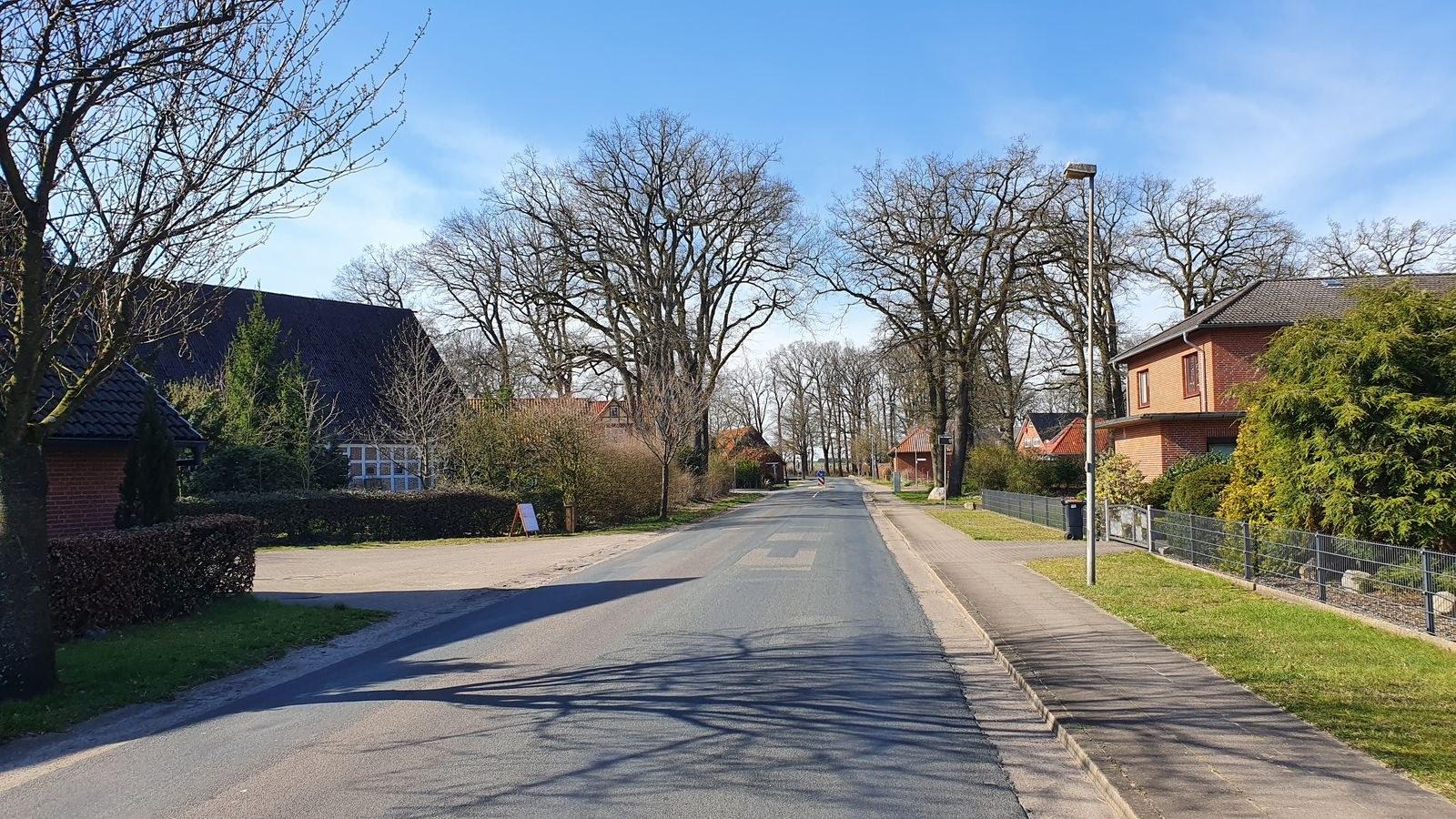 Panoramablick über Wistedt – Rathaus und Umgebung