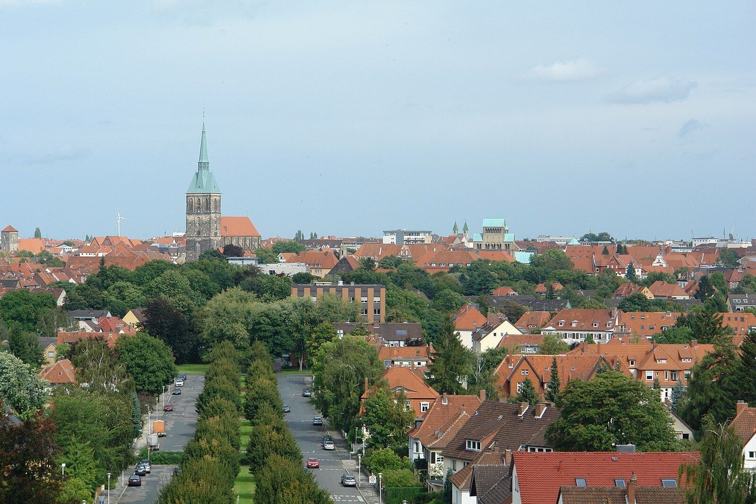 Immobilienmakler in Hildesheim: marktgerecht bewerten, strukturiert vermarkten, sicher verkaufen