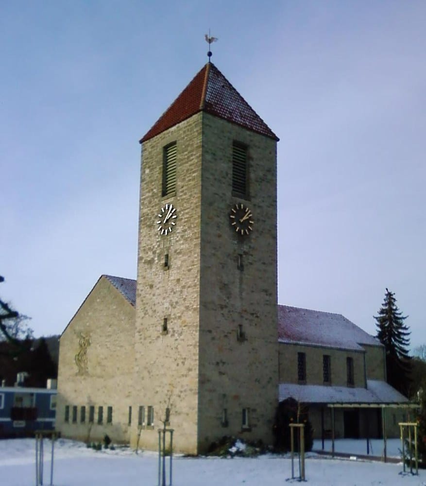 Panoramablick über Bad Eilsen – Rathaus, Maschsee und Skyline