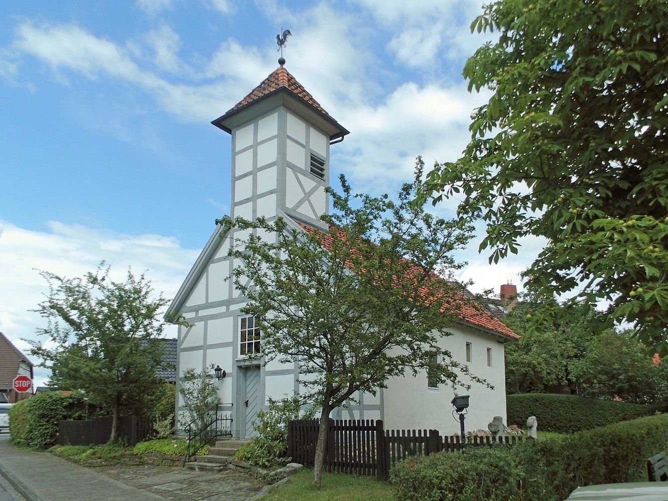 Panoramablick über Calberlah – Rathaus, Maschsee und Skyline