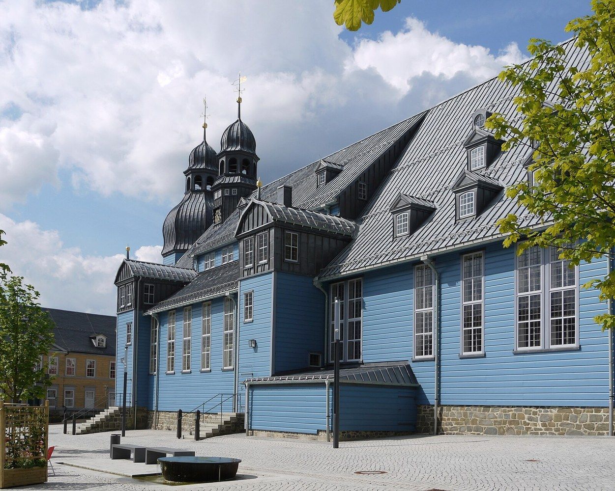 Panoramablick über Clausthal-Zellerfeld – Rathaus, Maschsee und Skyline