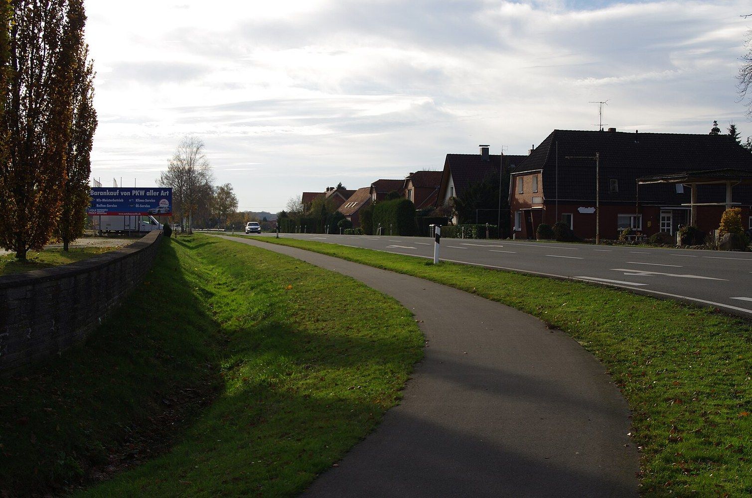 Panoramablick über Drentwede – Rathaus, Maschsee und Skyline