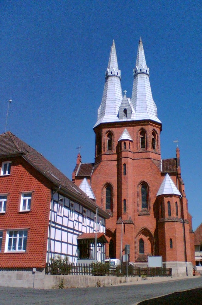 Panoramablick über Kalefeld – Rathaus und Landschaft