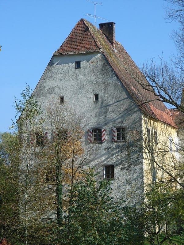 Aicha vorm Wald – Wikimedia Commons (Wikidata P18)