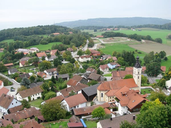 Brennberg – Wikimedia Commons (Wikidata P18)