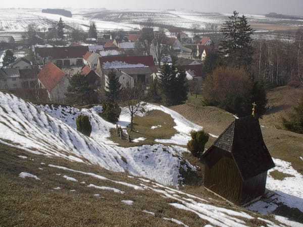 Burgheim – Wikimedia Commons (Wikidata P18)