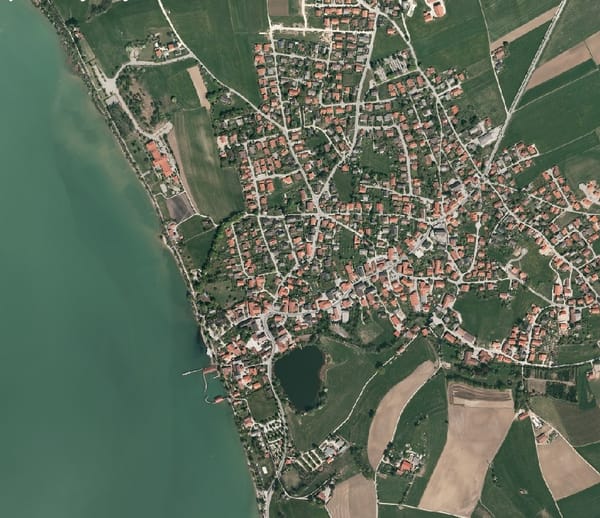 Chieming – Wikimedia Commons (Wikidata P18)