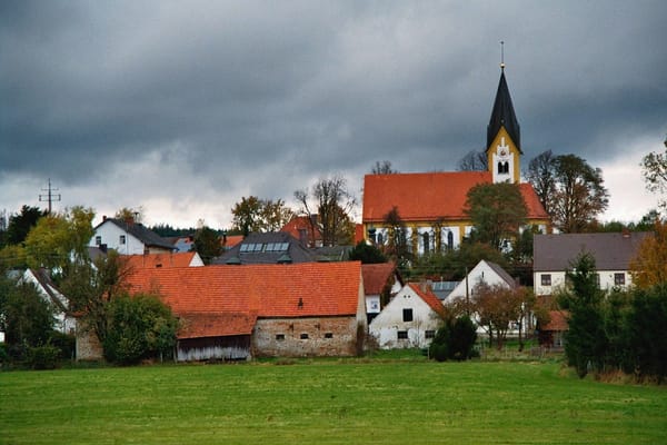 Ehekirchen – Wikimedia Commons (Wikidata P18)