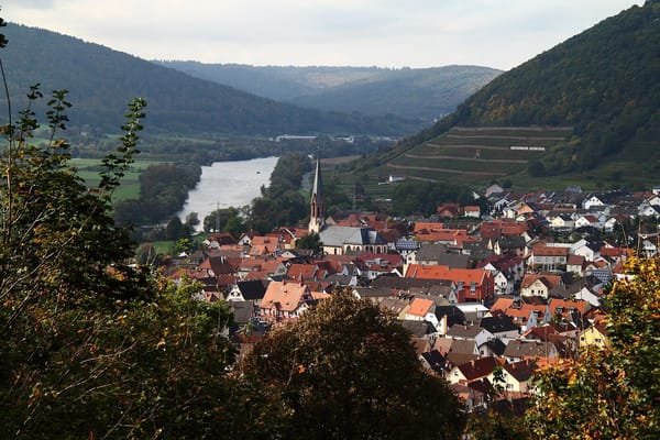 Großheubach – Wikimedia Commons (Wikidata P18)