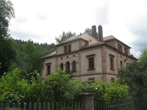 Heigenbrücken – Wikimedia Commons (Wikidata P18)