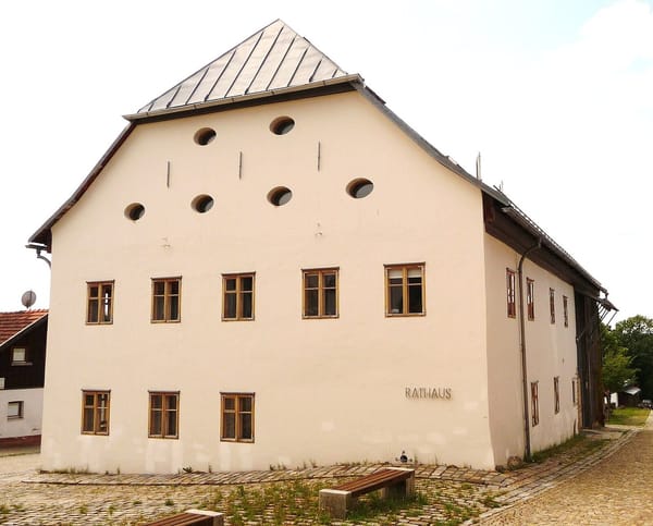 Hinterschmiding – Wikimedia Commons (Wikidata P18)