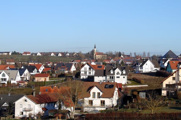 Ihrlerstein – Wikimedia Commons (Wikidata P18)