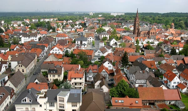 Langen – Wikimedia Commons (Wikidata P18)