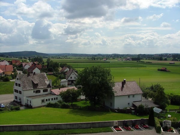 Lauben – Wikimedia Commons (Wikidata P18)
