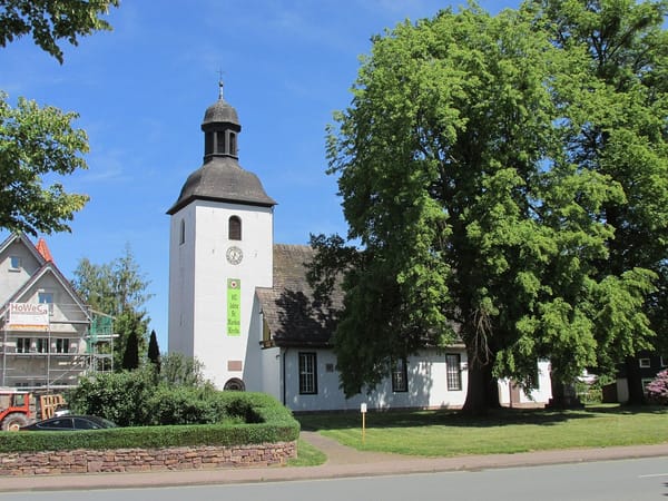 Lauenförde – Wikimedia Commons (Wikidata P18)