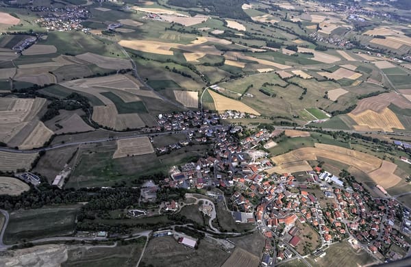 Oberleichtersbach – Wikimedia Commons (Wikidata P18)