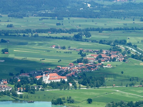 Schlehdorf – Wikimedia Commons (Wikidata P18)