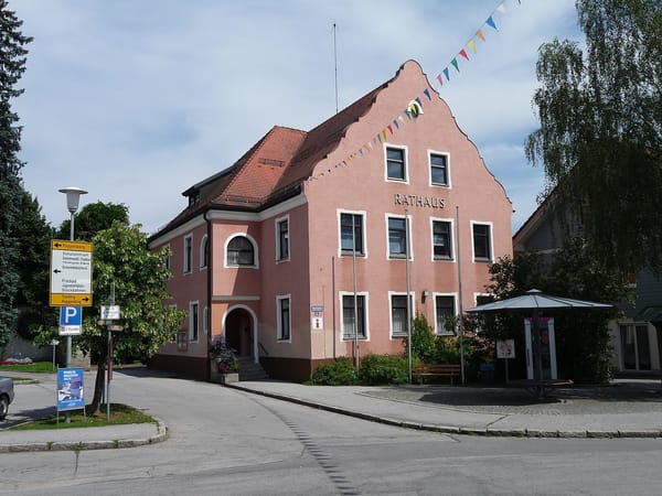 Schöllnach – Wikimedia Commons (Wikidata P18)