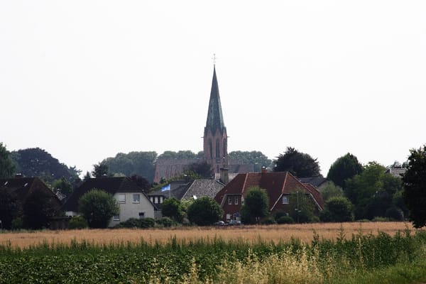 Twistringen – Wikimedia Commons (Wikidata P18)