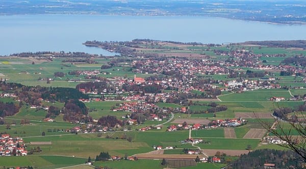 Übersee – Wikimedia Commons (Wikidata P18)