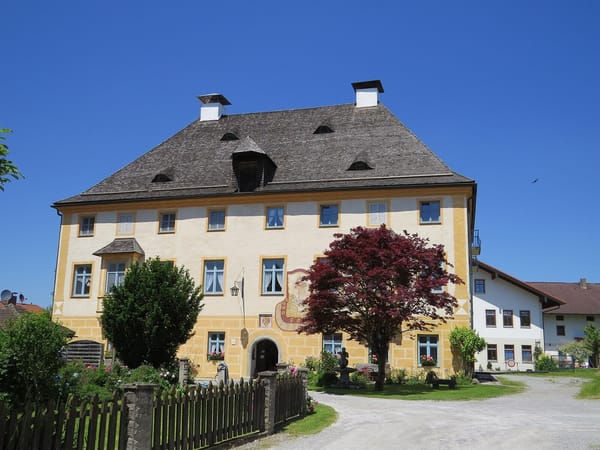 Vogtareuth – Wikimedia Commons (Wikidata P18)