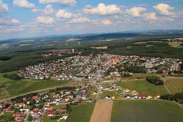 Wackersdorf – Wikimedia Commons (Wikidata P18)