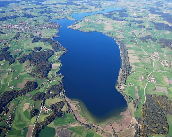 Waginger See – Wikimedia Commons (Wikidata P18)