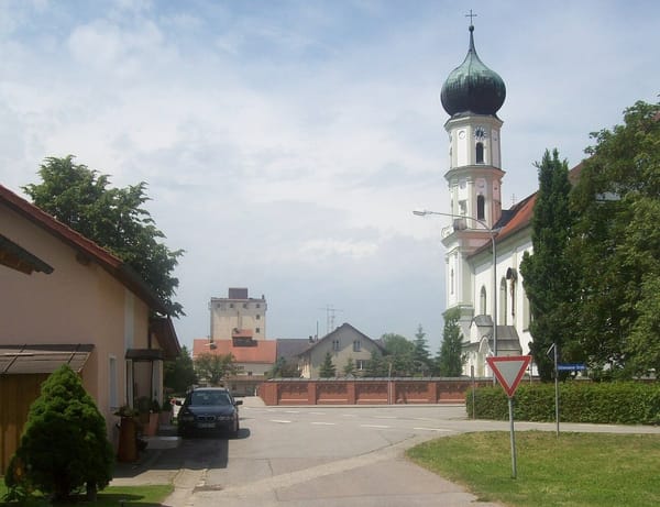 Wallersdorf – Wikimedia Commons (Wikidata P18)