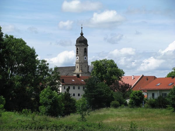 Weyarn – Wikimedia Commons (Wikidata P18)
