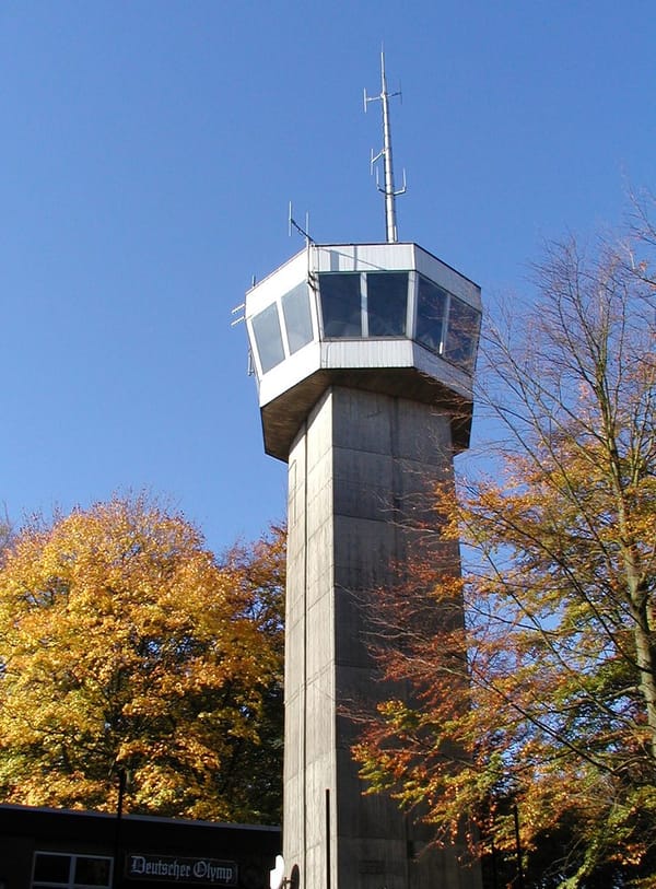Wingst – Wikimedia Commons (Wikidata P18)