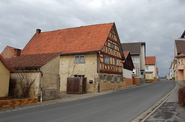 Wollbach – Wikimedia Commons (Wikidata P18)