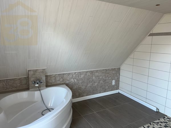 Badezimmer OG