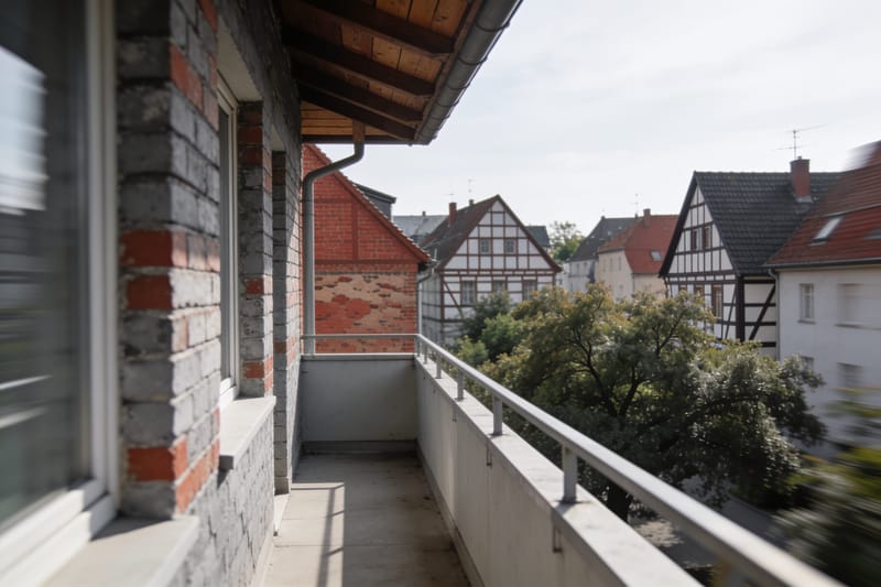 Wohnzimmer einer Eigentumswohnung mit Tageslicht