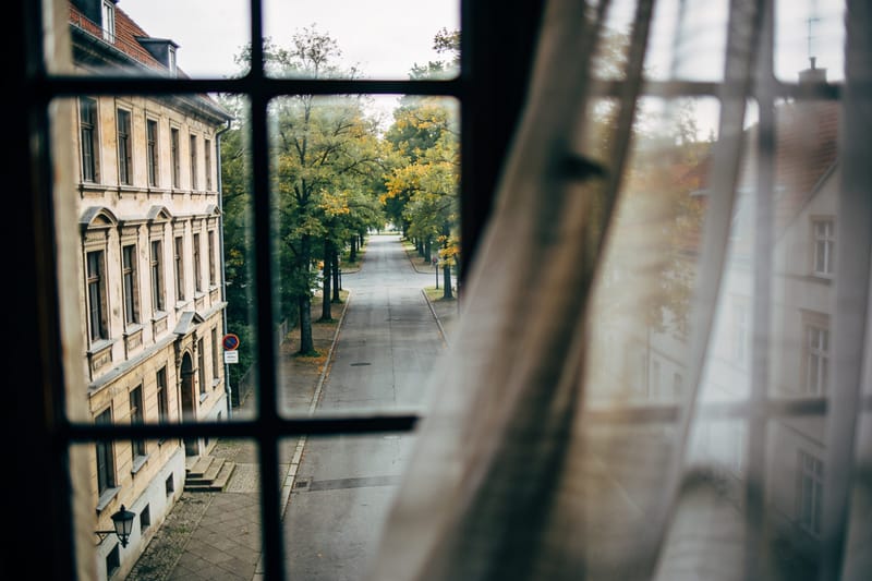 Fenster einer Stadtwohnung