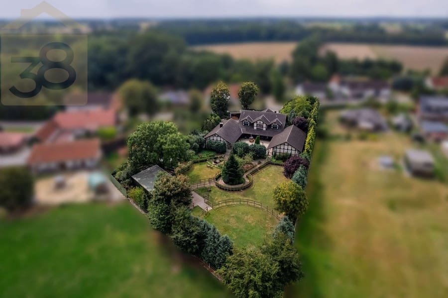 Einfamilienhaus in Brome, 307 m²